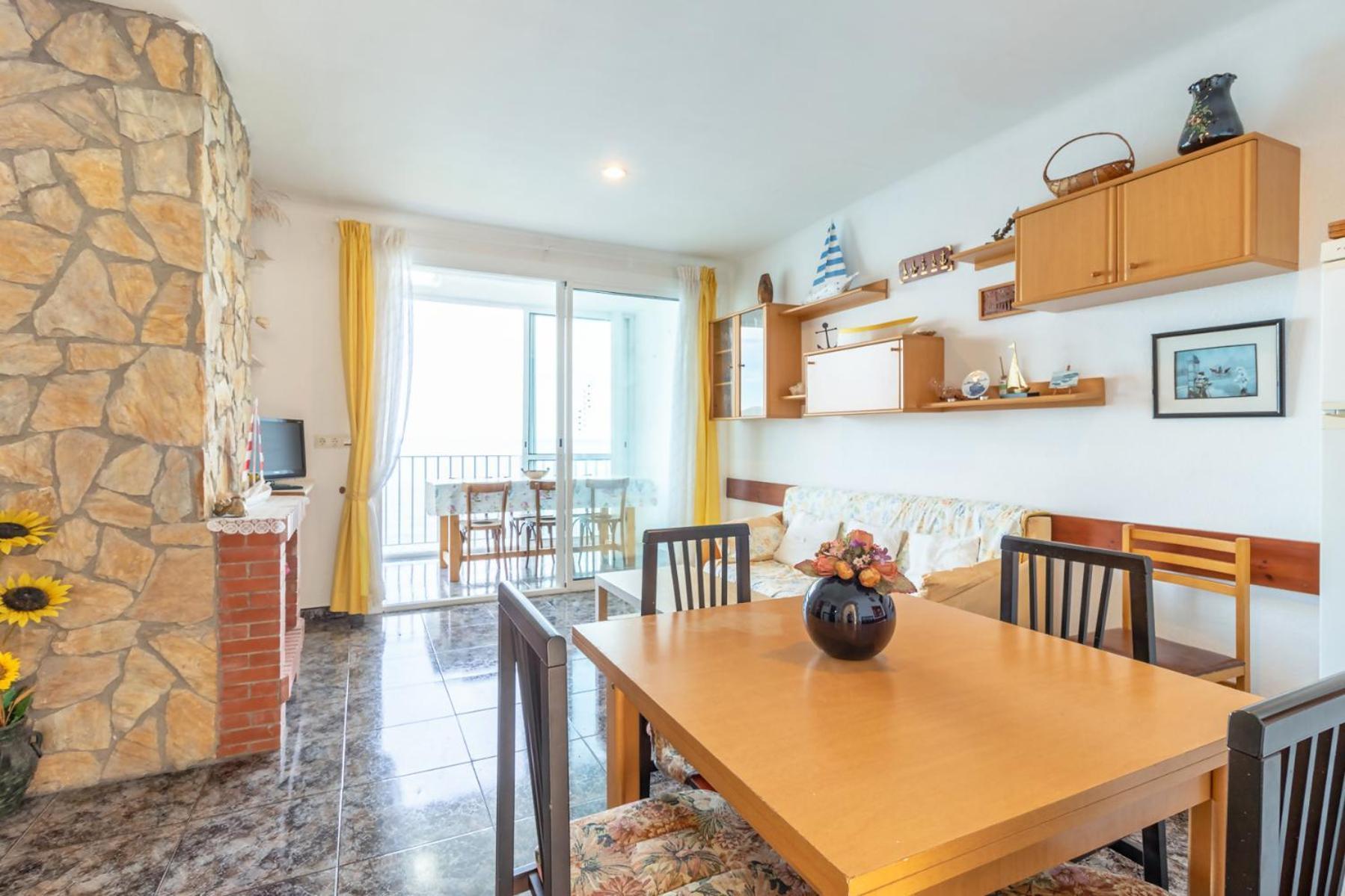 Apartamento Fener De Baix 81 Bonito En Primera Línea De Mar